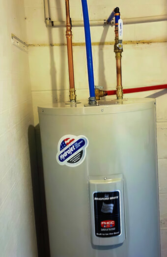 https://watermansbayhotwater.com.au/uploads/2025/06/electric-hot-water-system-32554.jpg