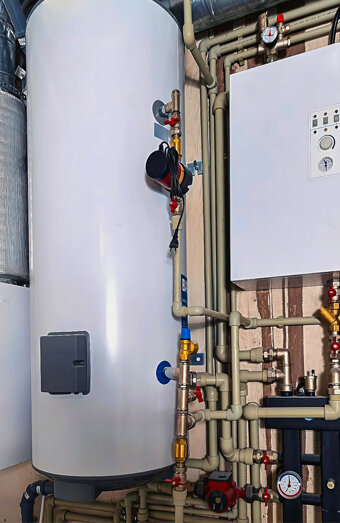 https://watermansbayhotwater.com.au/uploads/2025/06/hot-water-installs-34383.jpg