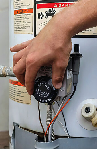 https://watermansbayhotwater.com.au/uploads/2025/06/hot-water-servicing-68760.jpg