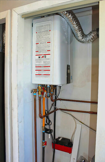 https://watermansbayhotwater.com.au/uploads/2025/06/instant-hot-water-systems-43926.jpg
