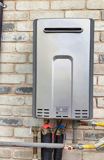 https://watermansbayhotwater.com.au/uploads/2025/06/instant-hot-water-systems-48570.jpg